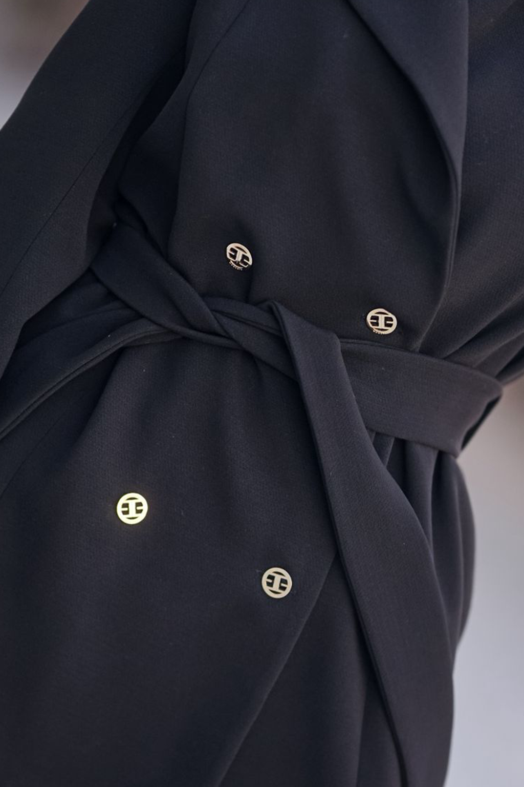 Casaco Curto Black Signature