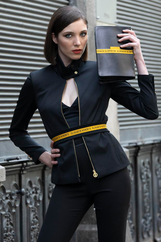 Casaco Signature Black & Gold Edition